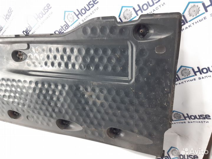 Защита днища правая Volkswagen Tiguan