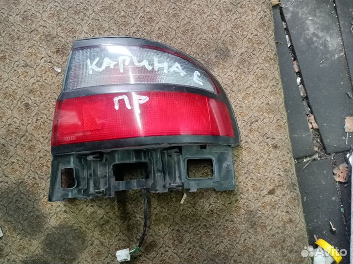 Фонарь задний на Тойота Карина Е 94г