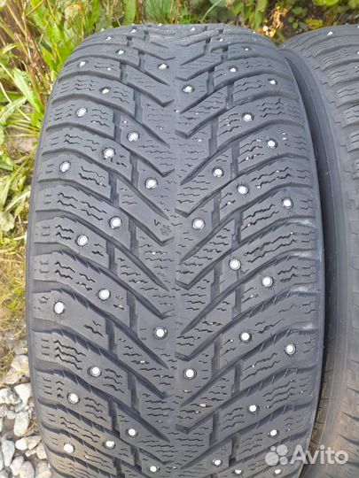 Nokian Tyres Hakkapeliitta 8 225/50 R17 98T