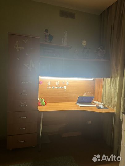 Компьютерный стол