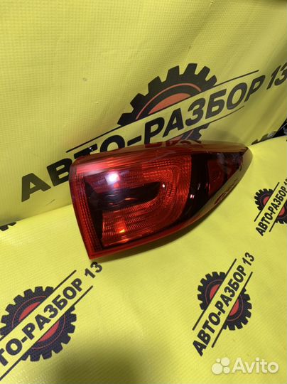 Фонарь задний правый Kia Sportage 4 QL