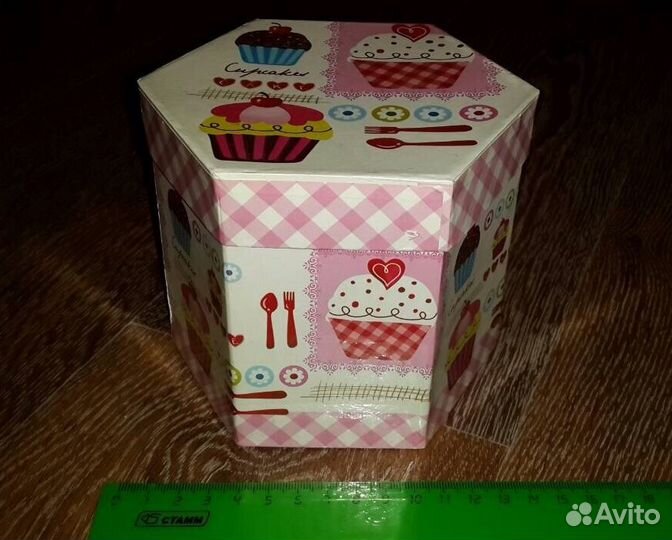 Керамическая кружка с ложечкой в упаковке