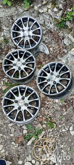 Литые диски r13 на ваз бу