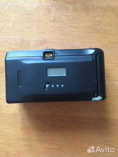 Плёночный фотоаппарат Minolta AF101R