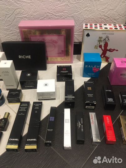 Коробочки из под брендовой косметики и парфюмерии