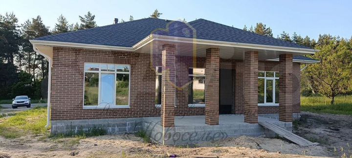 Коттедж 142 м² на участке 8 сот.