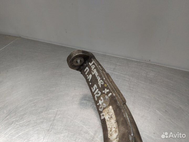 Кулак поворотный передний левый Jaguar Xj X351