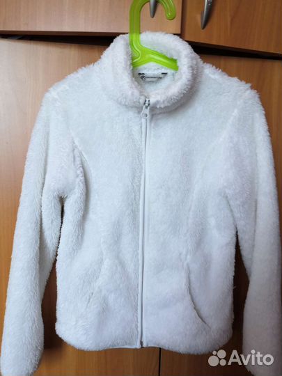 Теплая кофта для девочки