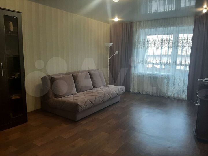3-к. квартира, 77 м², 3/3 эт.