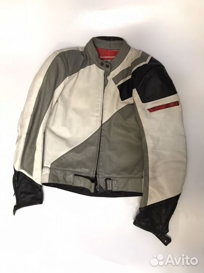 Мотокуртка кожаная Dainese