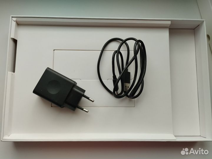 Планшет Lenovo Tab4 10 Plus (TB-X704L)