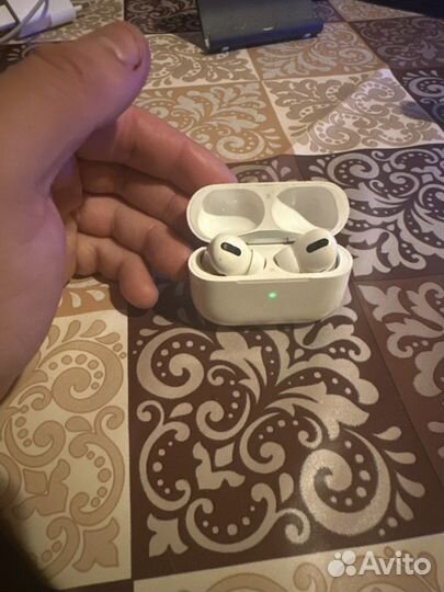 Наушники apple airpods pro