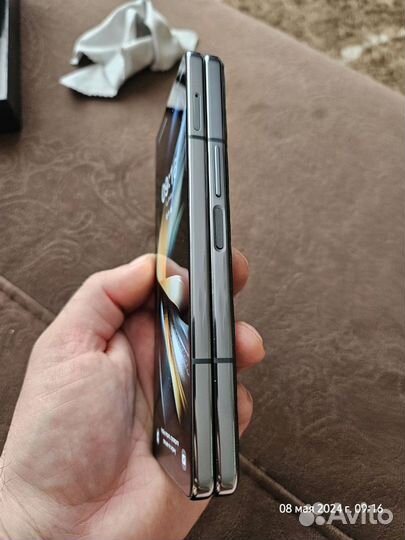Samsung Galaxy Z Fold4, 12/1 ТБ