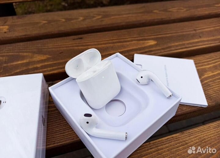 Наушники AirPods + чехол