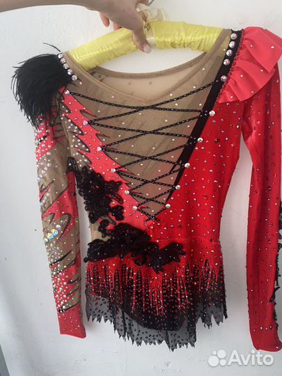 Купальник для художественной гимнастики