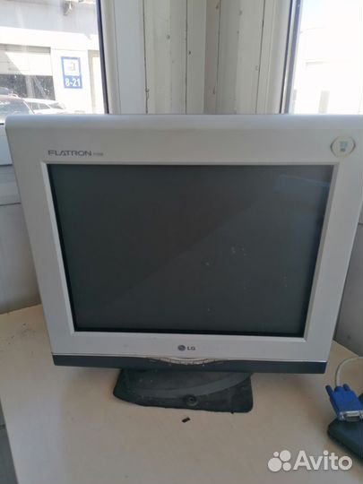 Монитор LG flatron