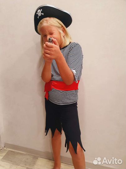 Прокат/ аренда костюма пирата/пиратки