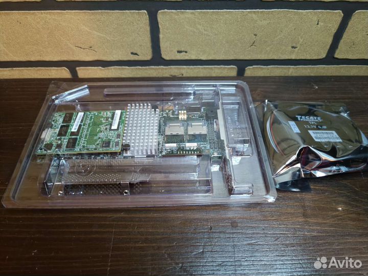 Контроллер LSI 9270CV-8i