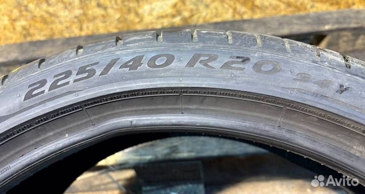 Pirelli P Zero 225/40 R20
