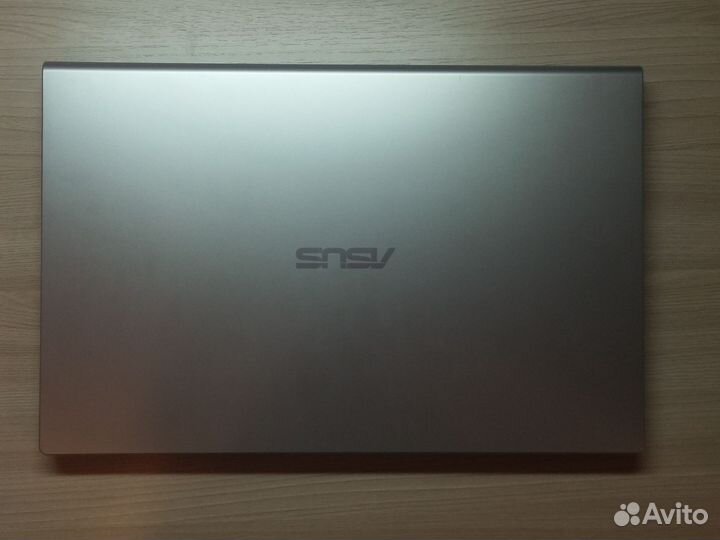 Ноутбук asus
