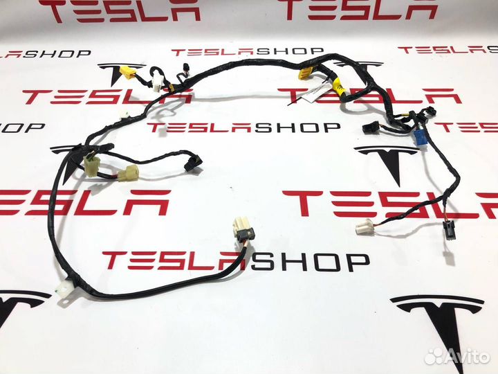 Электропроводка печки Tesla Model S рест. 2018