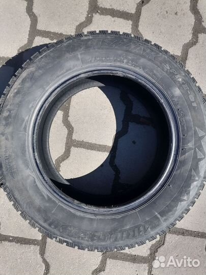 Bridgestone Blizzak Spike-01 195/65 R15