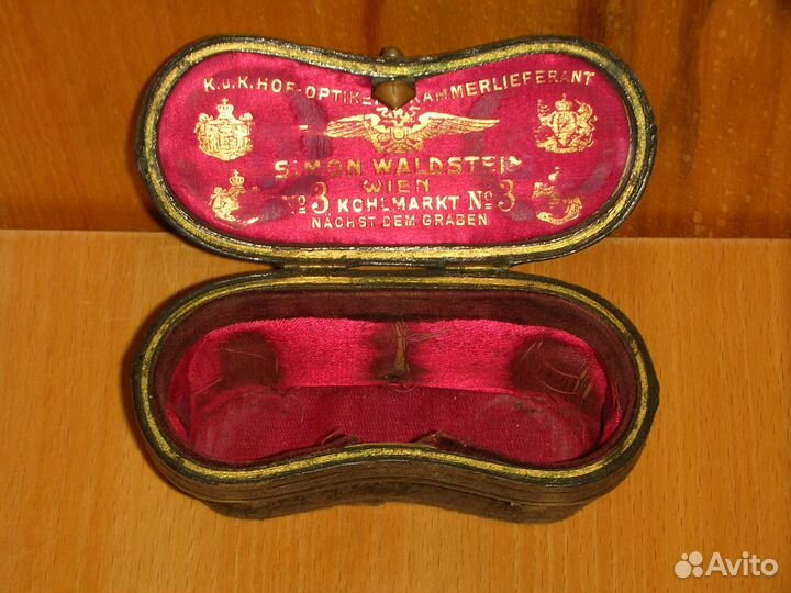 Футляр от старинного театрального бинокля. 19 век