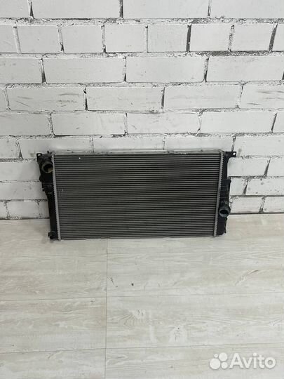 Радиатор охлаждения bmw f30