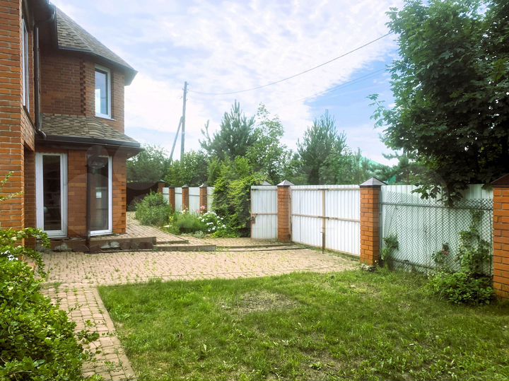 Дом 151,1 м² на участке 5,4 сот.