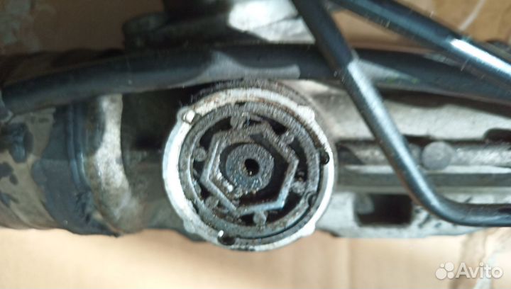 Рулевая рейка оригинальный Citroen/Peugeot 4001.L1