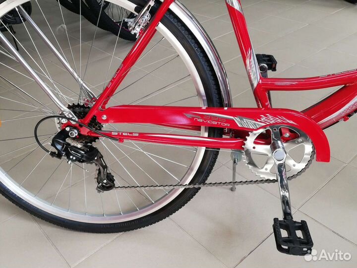 Велосипед дорожный 28 Stels Navigator 395 красный