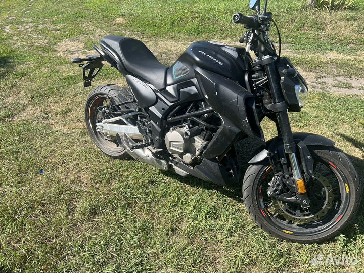 Мотоцикл Регулмото алиен монстор 300