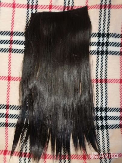 Волосы на трессах