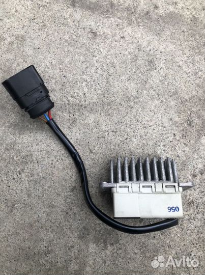 Резистор отопителя bentley phaeton 3d0907521a