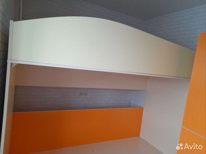 Продам детскую мебель