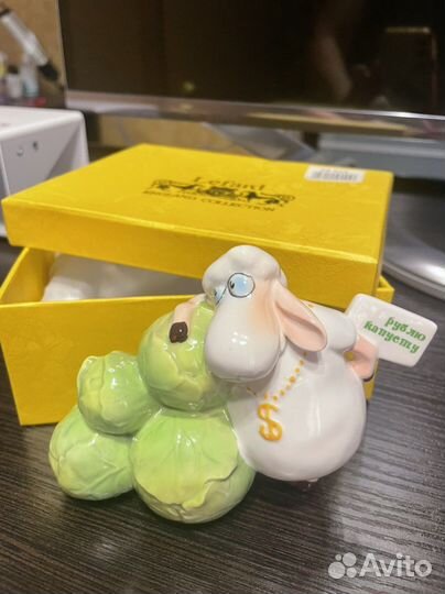 Фарфоровые фигурки