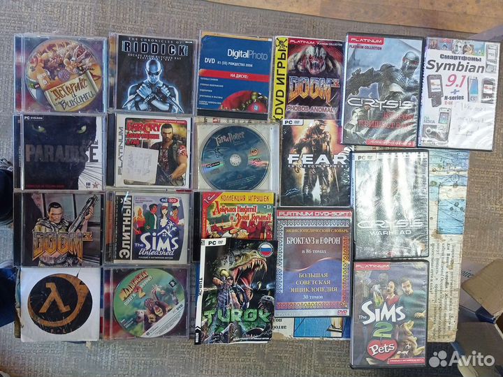 Диски фильмы и игры и музыка