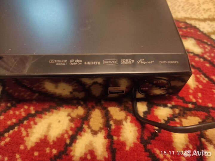 DVD плеер Samsung dvd-1080p9