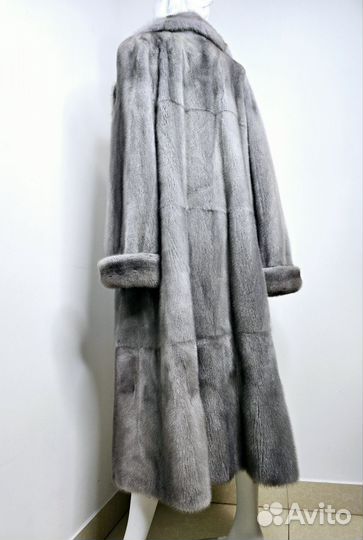 Шуба норковая 48'50 длина 120 см