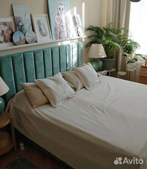 Кровать двухспальная с подъемным механизмом