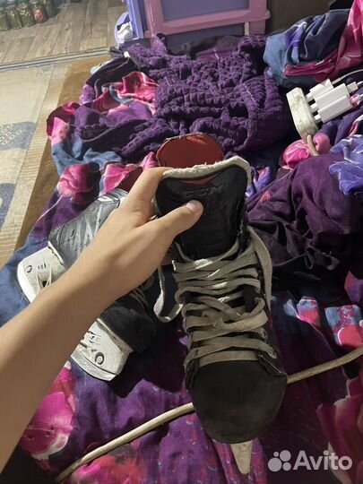 Коньки хоккейные 37.5