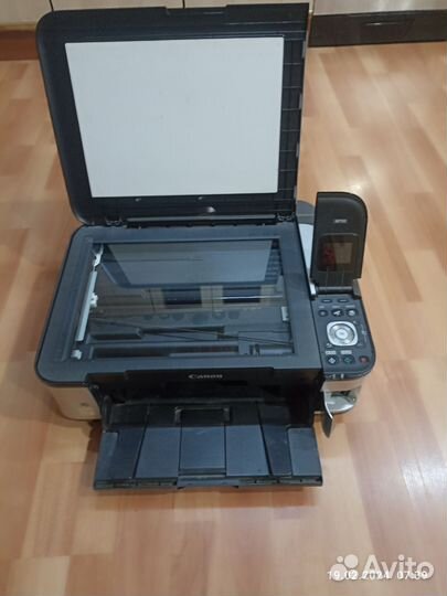 Цветной струйный принтер canon