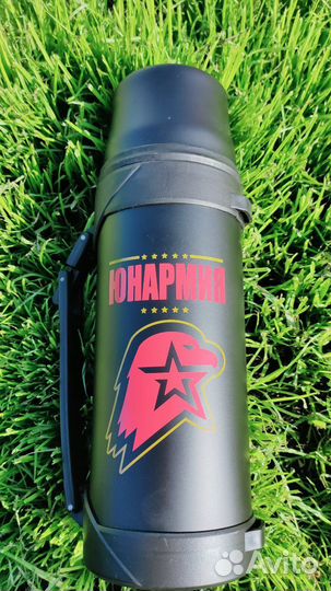 Термос новый 0,8 л, черный