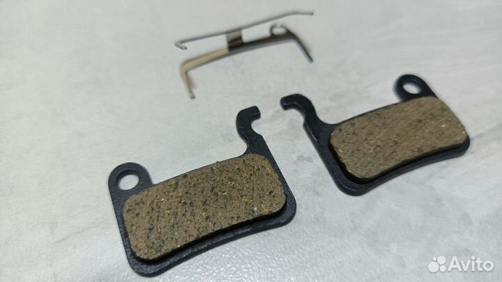 Тормозные колодки для велосипеда новые