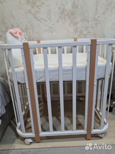 Кроватка для новорожденных