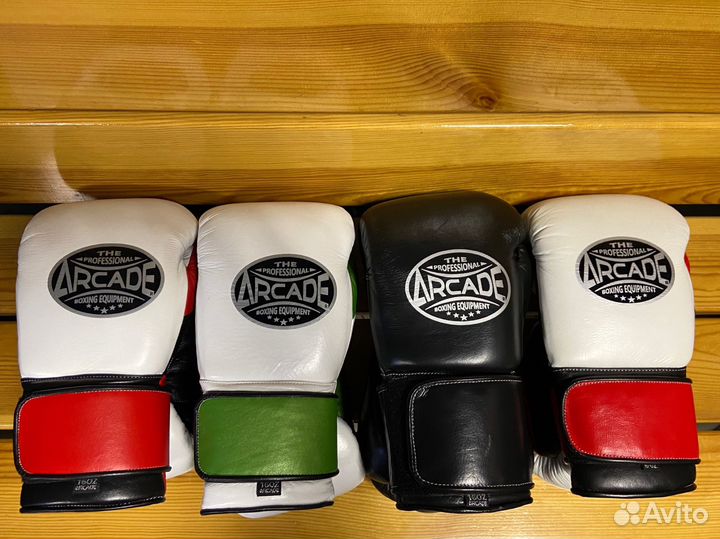 Боксерские перчатки кожа