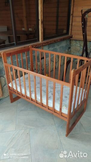 Детская кроватка