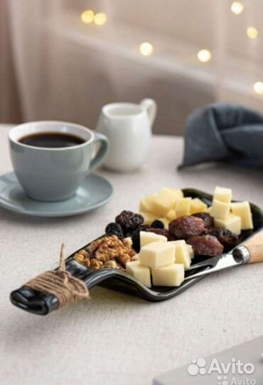 Тарелка бутылка менажница