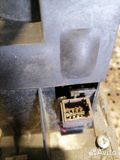 Селектор АКПП салонный Nissan Almera