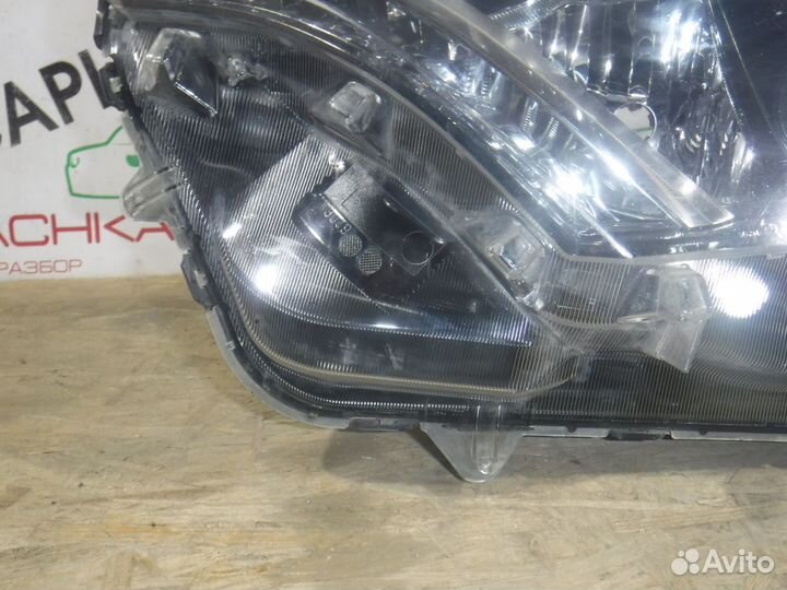 Фара левая toyota RAV 4 (2015-2019) галоген